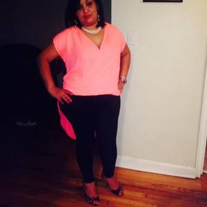 Meet your Posher, Dominica