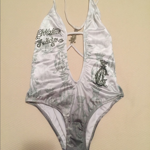 Monokini. One piece Swimsuit.