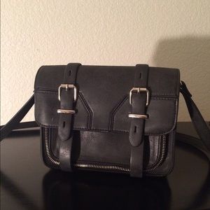 🎉Sale🎉 NWT Madden Girl Black Cross Body Bag