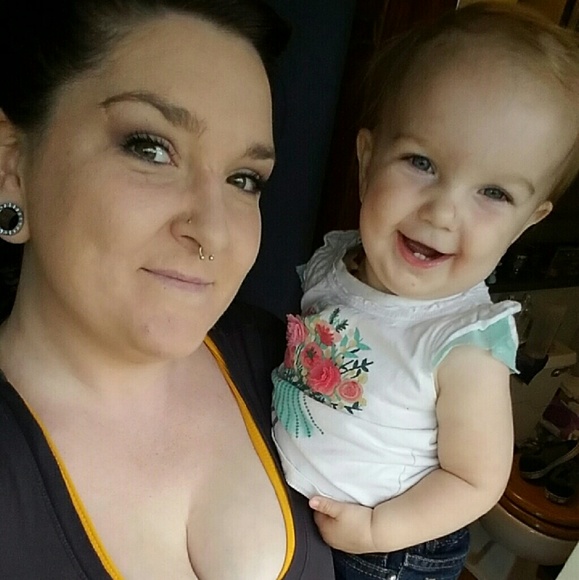 Meet your Posher, Shayla - Picture 1 of 1