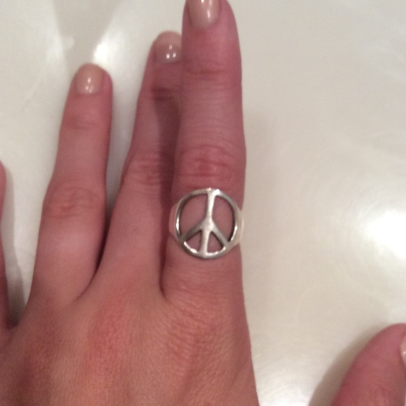 SOLD❌Peace ring