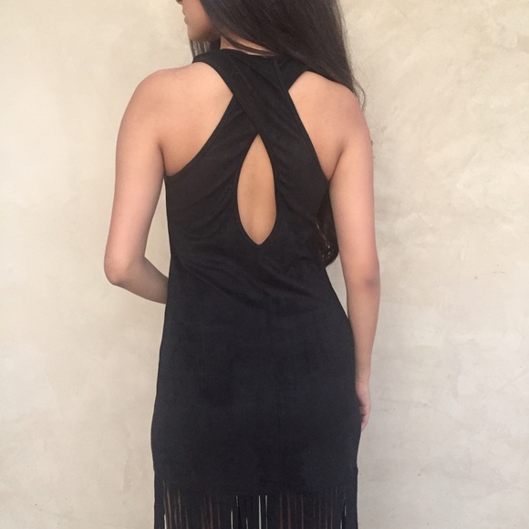 Dress - Picture 3 of 4