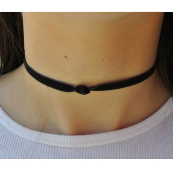 Skinny Black Choker with Knot