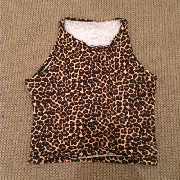 Leopard crop top