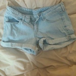 H&M light blue shorts