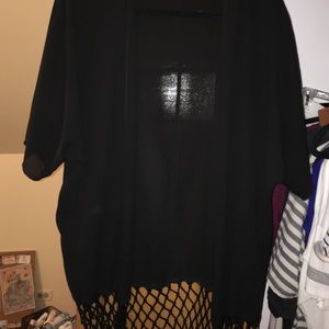 Black fringe kimono