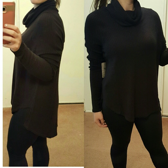 Size L Free People Long-Sleeve Cowl-Neck Sweater - Picture 2 of 4