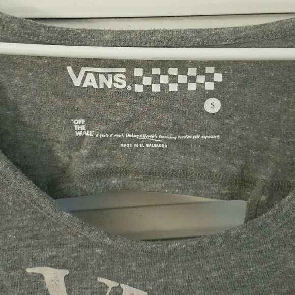 Gray tank top with cutout back - Picture 2 of 4