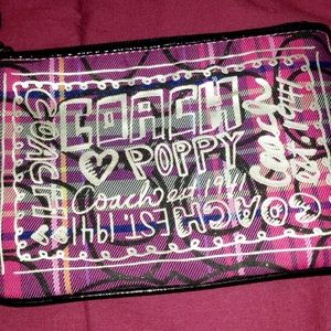 Coach poppy wristlet- used condition