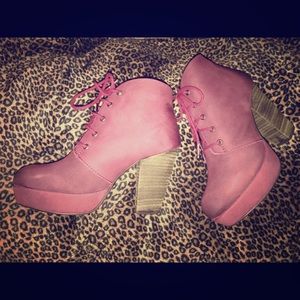 Steve Madden booties