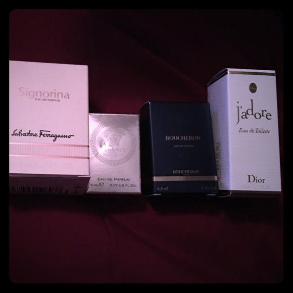 Set of 4 Perfumes