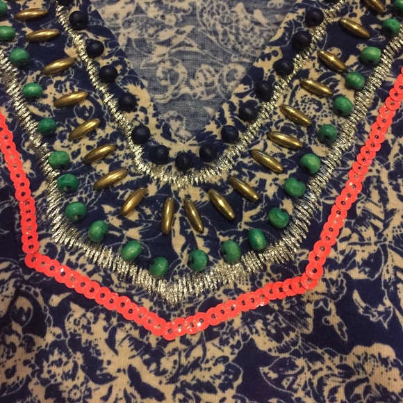 Shirt - Picture 3 of 3