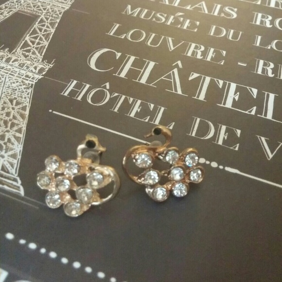 Swan earrings