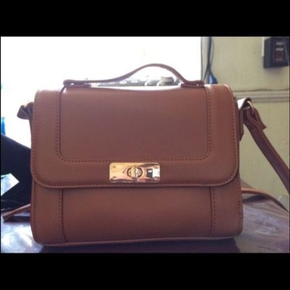 Cross bag - Picture 1 of 3