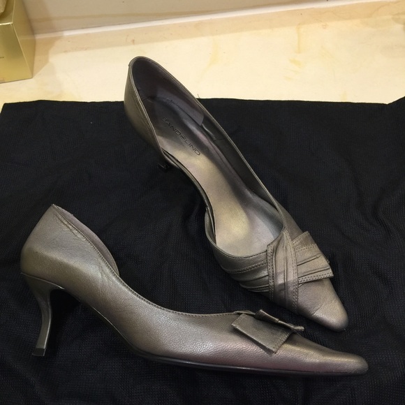 Shoes, sz. 7M, silver-pewter, leather Bandolino - Picture 2 of 4