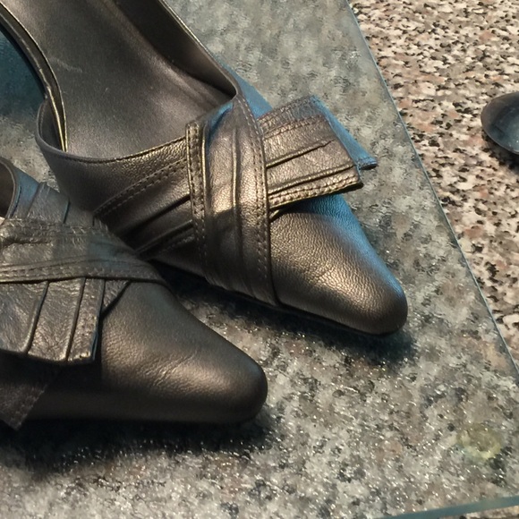 Shoes, sz. 7M, silver-pewter, leather Bandolino - Picture 4 of 4