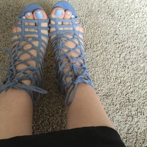 ✨Sale✨the perfect Steve madden blue lace up shoes