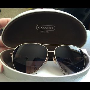 😎Coach Sunglasses 😎