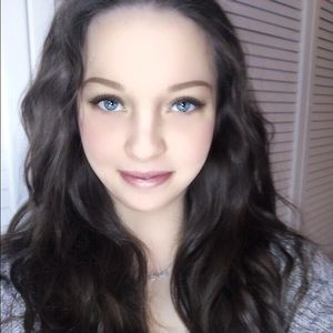 Meet your Posher, Hannah