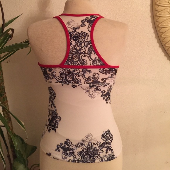 lululemon athletica Tops - Lululemon workout top bundle 3 and save 20%