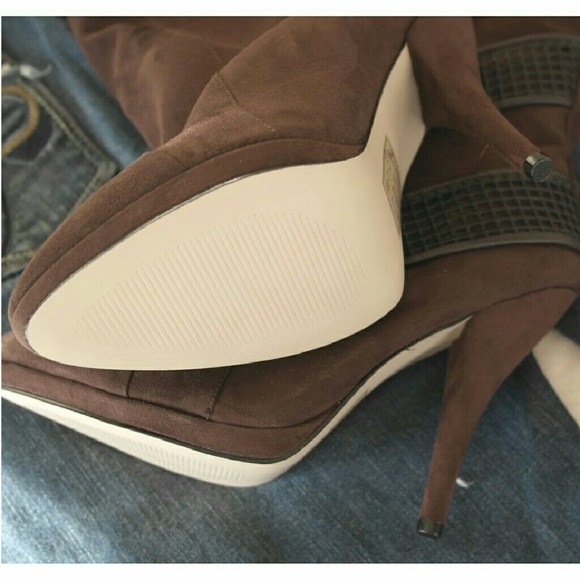 ♡ GX by Gwen Stefani ♡ Kasumi boots. - Picture 4 of 4