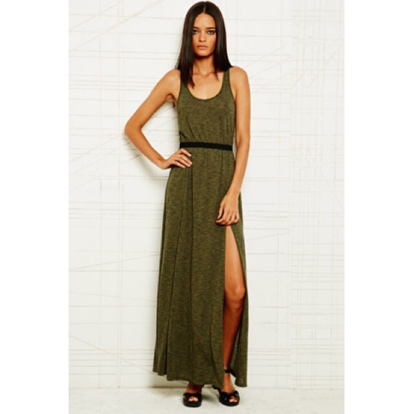 Silence + Noise Double Slit Knit Maxi✨