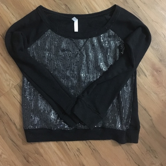 🤗Sequenced Sweater top