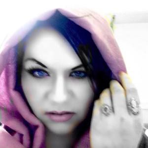 Meet your Posher, Kelley