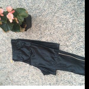 Faux leather leggings