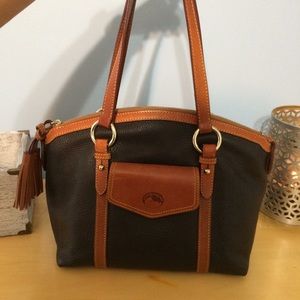 Dooney & Bourke Bag