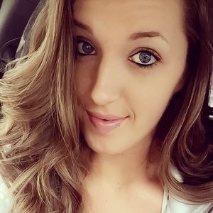 Meet your Posher, Jenna