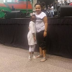 Meet your Posher, Tresee