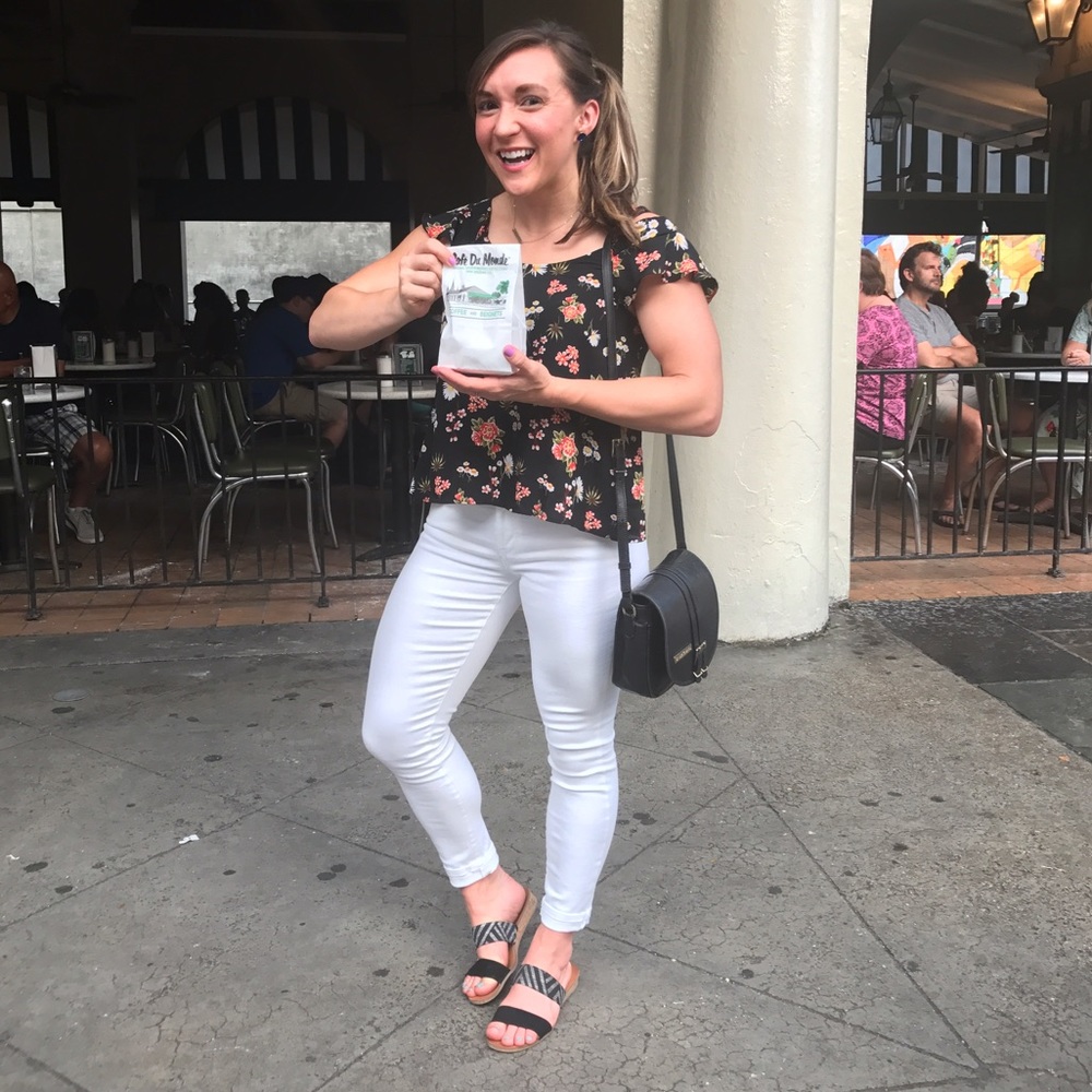 Meet your Posher, Genevieve