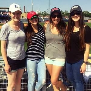 Meet your Posher, Marina