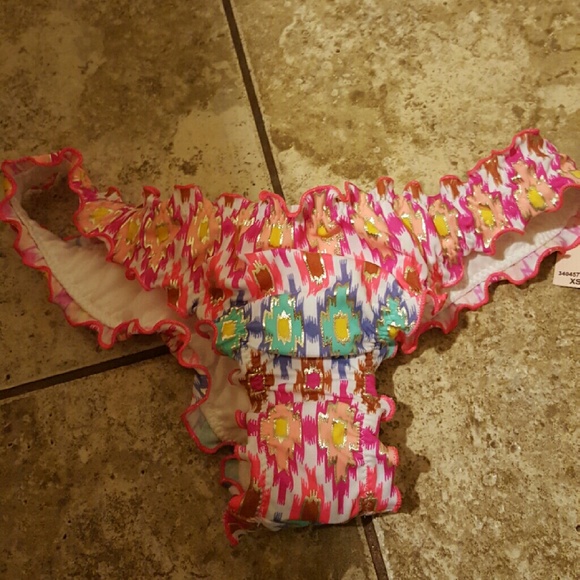 Ruffle Itsy - Picture 2 of 2