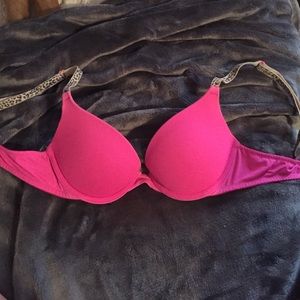 PINK Victoria secret bra