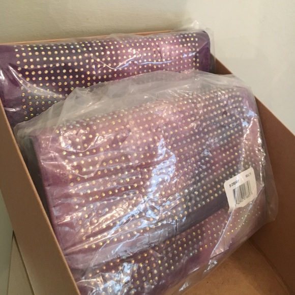 RESELLER BAGS 2PK Steve Madden Bi Dreamy Messenger - Picture 4 of 4