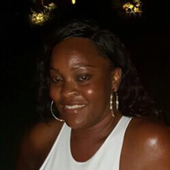 Meet your Posher, Semone