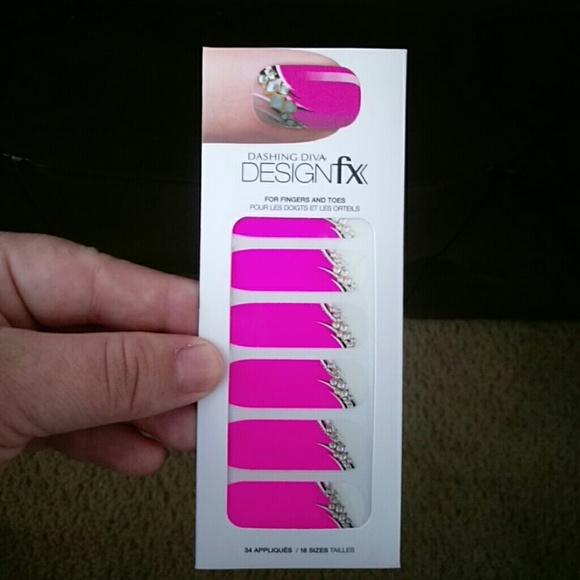 Nail kit - Picture 2 of 4