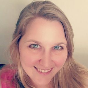 Meet your Posher, Adeline