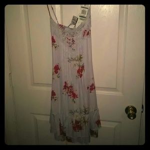 🔴NWT🔴 Fun, flirty, floral sundress!