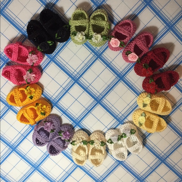MARY JANE SHOES