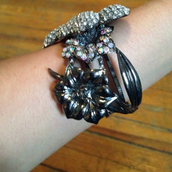 Bracelet - Picture 2 of 2