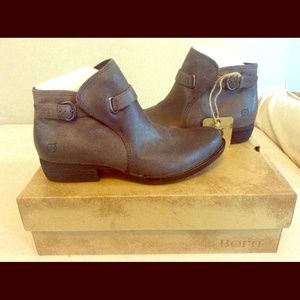 Born Jem Ankle Boots