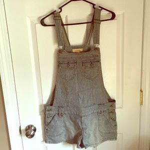 Cute overall shorts