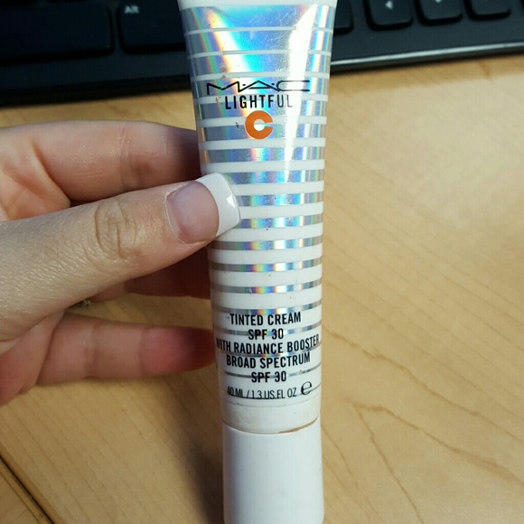 MAC Lightful C