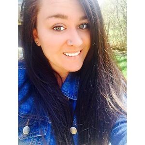 Meet your Posher, Allie