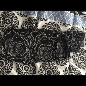 OS Black Roses - unicorn