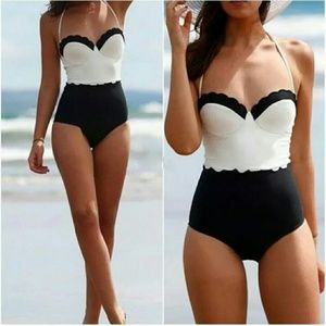 Brand NEW black and white monokini