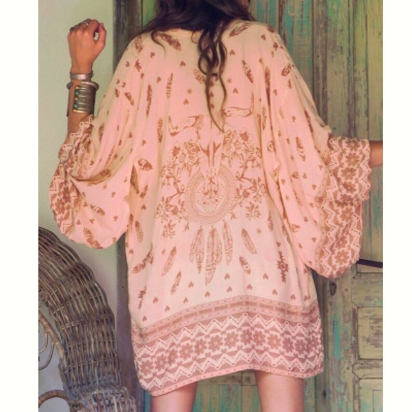 ☆ Apricot Tribal Kimono - Picture 3 of 4